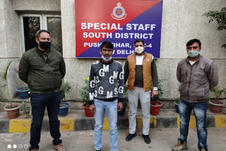 Special staff caught absconding accused in Delhi