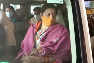 smriti irani