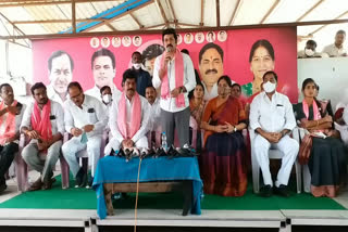 mlc-pochampally-srinivas-reddy-request-that-welfare-schemes-should-be-taken-to-the-people-in-mahabubabad-district