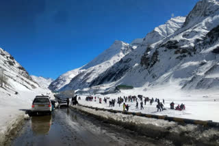 Tourists reach Sissu after Atal-Tunnel Rohtang opens
