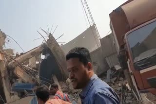 warehouse-building-collapsed-possibility-of-nine-to-ten-laborers-getting-stuck-in-bhiwandi