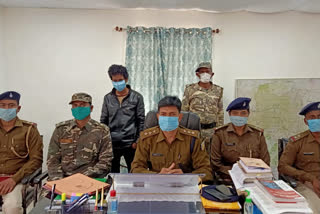 Police arrested accused of Absconding away with married woman in chaibasa