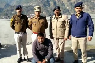 Accused of cheating 30 lakh  arrested in palampur