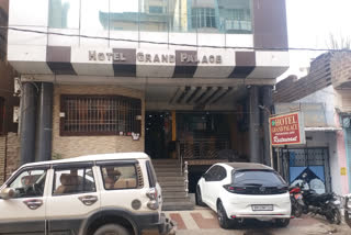 raid in gaya hotel