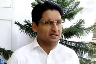 Deepender Hooda