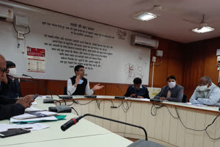 Weekly review meeting in Karauli, करौली में समन्वय समिति की बैठक