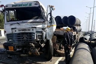 collision in a trailer and tanker in ranchi