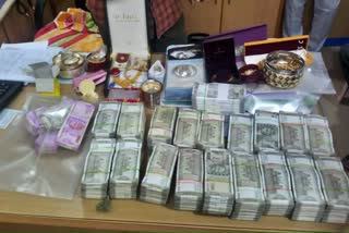 acb raids seven government officers house