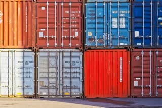 जनवरी में निर्यात 5.37 प्रतिशत बढ़ा