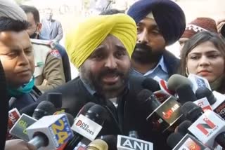 Govt makes homeless farmers sent to Delhi: Bhagwant Mann