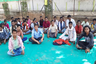 Adivasi Mahasabha protest against government for various demands in dantewada