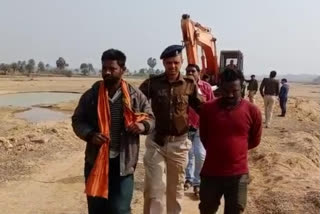 Illegal sand quarrying Poklen and Hyva seized in deoghar