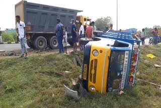 three-killed-in-truck-collision-with-planting-workers-on-highway-near-kundrathur