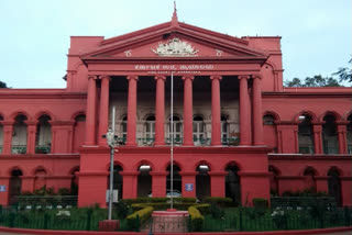 ಶೌಚಗುಂಡಿಯಲ್ಲಿ ಉಸಿರುಗಟ್ಟಿ ಕಾರ್ಮಿಕರ ಸಾವು