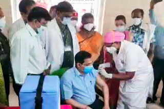 salem district collector taked corona vaccine