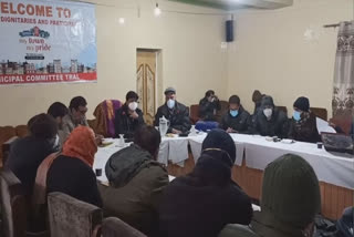 pulwama district development commissioner organized awami darbar