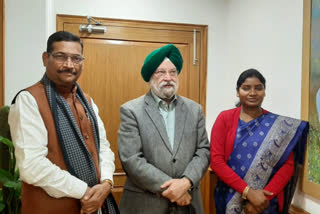 MP and Mayor meet Union Minister Hardeep Singh Puri in ranchi