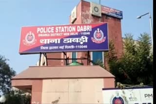 Dabari police reunited two minor girls with family