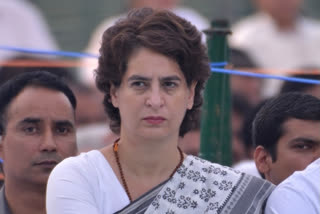 Priyanka to visit Rampur  Priyanka Gandhi Vadra  Farmer killed in rally  പ്രിയങ്ക ഗാന്ധി രാംപൂരിലെത്തി  നവരീത്‌ സിംഗിന്‍റെ കുടുംബത്തെ സന്ദർശിച്ച് പ്രിയങ്ക ഗാന്ധി‌  ദേശിയ വാർത്ത  national news  പ്രിയങ്ക ഗാന്ധി