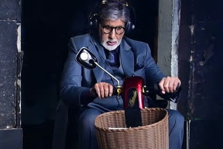 Amitabh Bachchan rides toy bike on sets