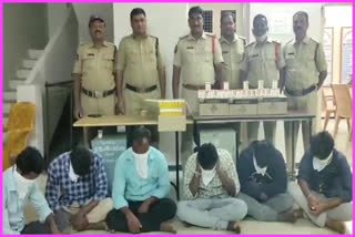 Karnataka liquor seized