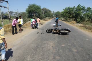 Dhamtari road accident