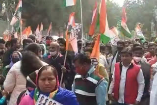 Congress party launches pol khol campaign in Trilokpuri delhi