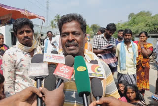 stone quarry accident dead person relatives protest