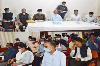 minister-tamradhwaj-sahu-took-review-meeting-of-officials-regarding-development-works-in-gariyaband