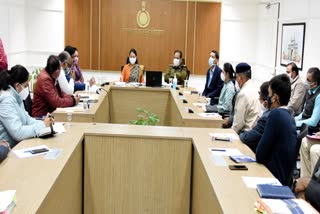 deputy-commissioner-dr-priyanka-soni-holds-meeting-for-new-airport-in-hisar