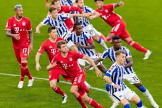 Lewandowski misses, but Coman hits as Bayern win again