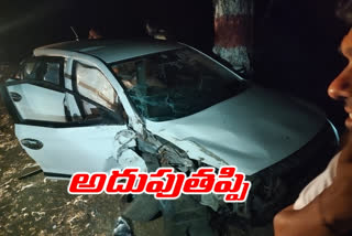 car hit a tree Five people seriously injured in bhadradri kothagudem district