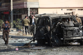 काबुल में कई विस्फोट,