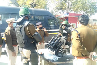 police practice on chakka jam