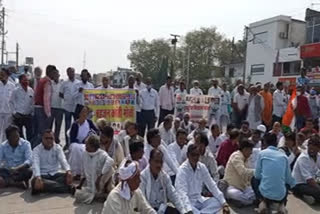 congress-protest-on-the-nagpur-chhindwara-road-in-chhindwara