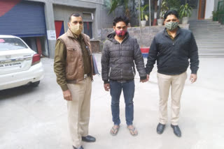 Police nabbed an accused in a shop robbery case in south Delhi