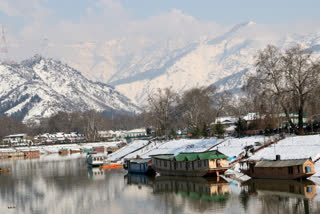 After brief respite, mercury dips again in Kashmir