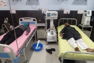 5 madrasa teachers hospitalized during hunger strike
