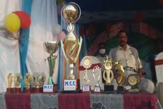 karadagadia cricket Tournament: kaipadar won champion trophy