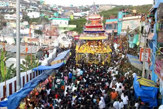 poomparai-kuzhanthai-velappar-temple-therotta-festival