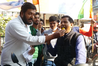 tmcp cycle rally for protest on price hike of petrol and diseal