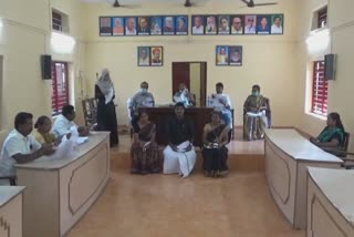 Dmk councilors protest in kanyakumari