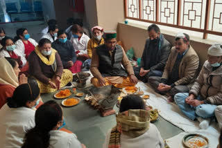 Deen Dayal Upadhyay Hospital organizes Shanti Havan for the benefit of patients