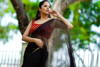 anasuya bharadwaz with six crazy movies