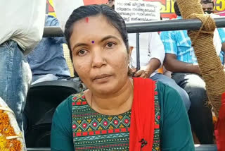 LGS rank holder Laya Rajesh, who is on strike in front of the Secretariat, said that she would not back down from the strike for fear of cyber attacks.  LGS rank holder Laya Rajesh  Secretariat  strike  cyber attack  സൈബര്‍ ആക്രമണം ഭയന്ന് സമരത്തില്‍ നിന്ന് പിന്‍മാറില്ല; എൽ ജി എസ് റാങ്ക് ഹോൾഡർ ലയ  സൈബര്‍ ആക്രമണം ഭയന്ന് സമരത്തില്‍ നിന്ന് പിന്‍മാറില്ല  എൽ ജി എസ് റാങ്ക് ഹോൾഡർ ലയ  സൈബര്‍ ആക്രമണം  സമരം  സെക്രട്ടറിയേറ്റ്