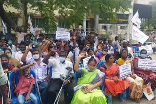 disable people protest against govt and demands their needs