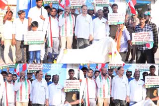 welfare-party-of-india-protest-against-oil-price-hike