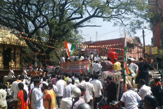 congress protest over petrol diesel price hike in bengaluru