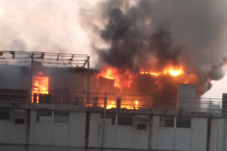 horrific fire in garment factory in noida