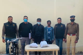 faridabad police arrested two accused in murder